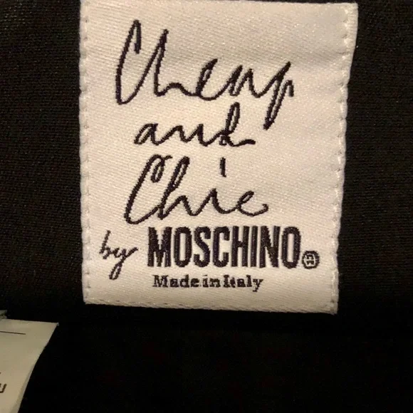 Vintage Moschino Cheap and Chic Black Pencil Skirt, sz 6 - Picture 5 of 8